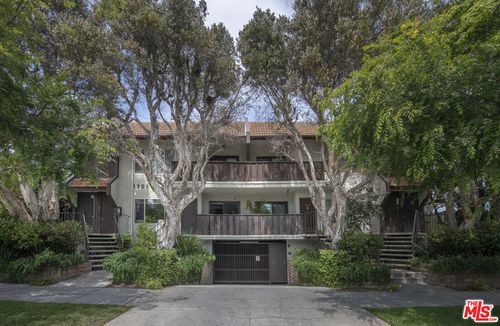 apt-102-1301 17th St, Santa Monica, CA, 90404-1942 | Card Image