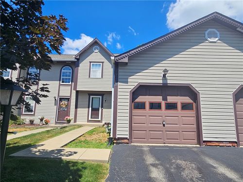759 Sunset Cir, Cranberry Twp, PA, 16066 | Card Image