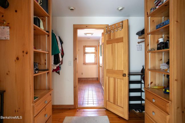 Primary Walk-in closet | Image 13
