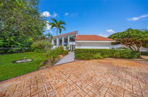 10204 Sw 96th Ct, Miami, FL, 33176-3027 | Card Image