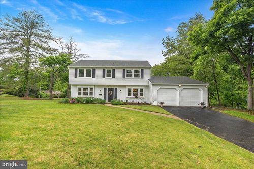 12300 Rolling Hill Ln, BOWIE, MD, 20715-3245 | Card Image