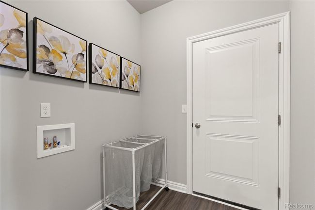 26 Laundry.jpg | Image 10