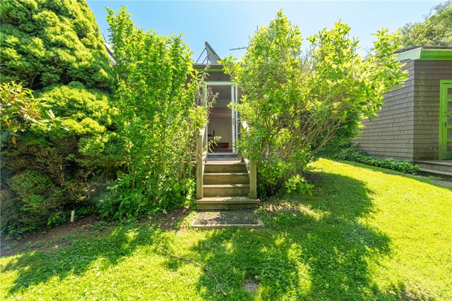 142 Honeyman Ave, Home with 3 bedrooms, 3 bathrooms and 5 parking in Middletown RI | Image 23
