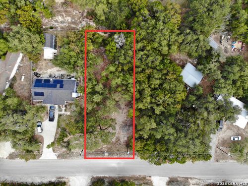 975 Cypress Dr, Canyon Lake, TX, 78133-2640 | Card Image