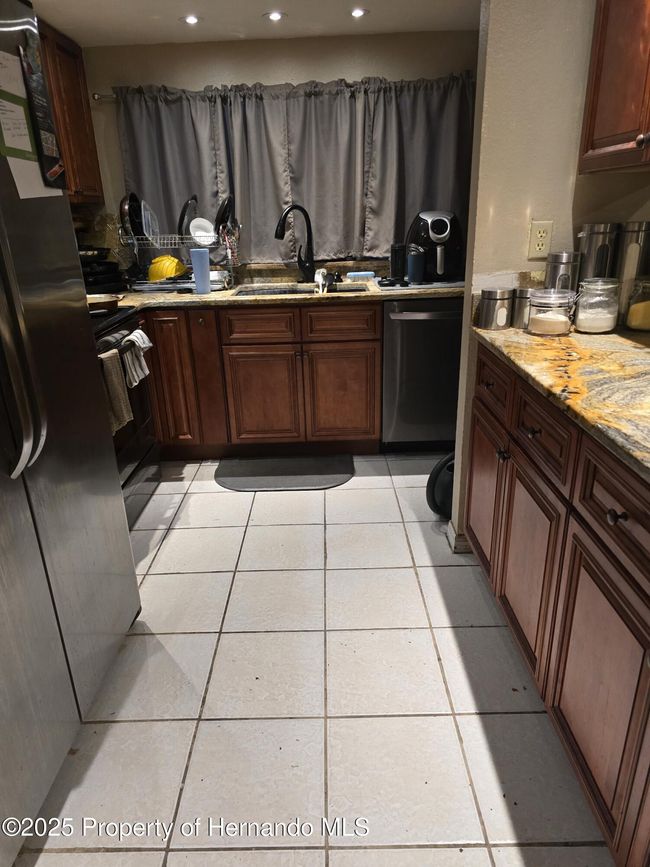 140 Callaway Ave, House other with 3 bedrooms, 2 bathrooms and null parking in SPRING HILL FL | Image 14