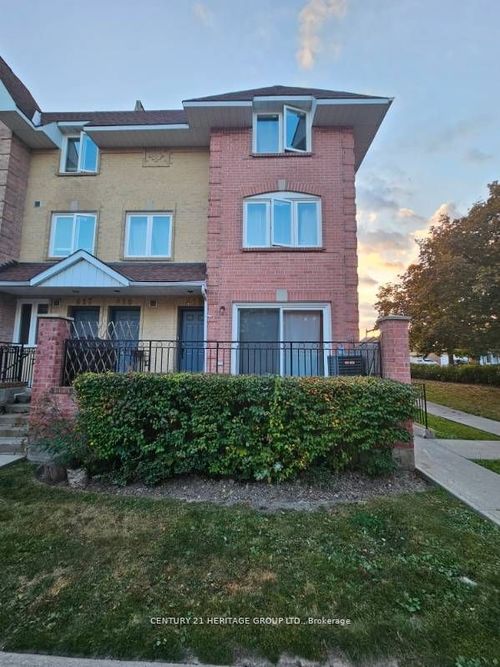 419-75 Weldrick Rd E, Richmond Hill, ON, L4C0H9 | Card Image