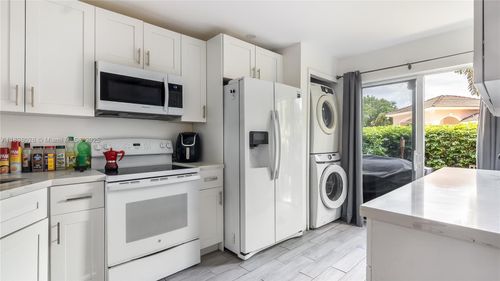 apt-103-2173 Nw 78th Ave, Pembroke Pines, FL, 33024-0906 | Card Image