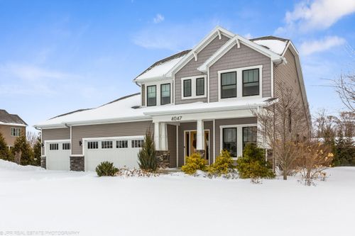 4047 Fox Woods Rd, Saint Joseph, MI, 49085-9164 | Card Image