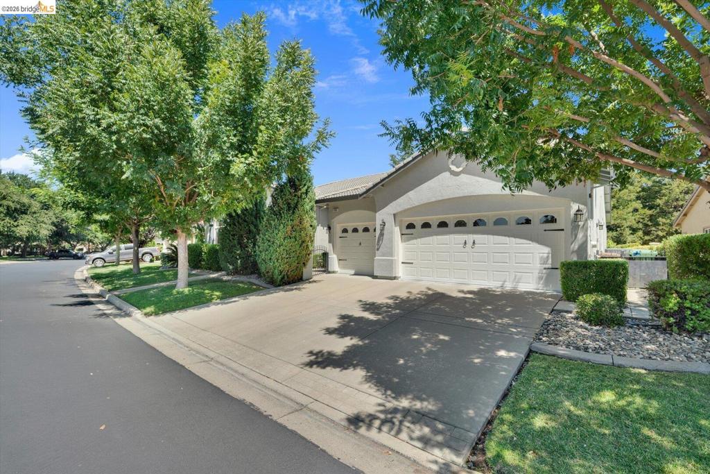 Residential in Brentwood 2