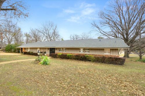 5676 Walnut Grove Pl, Memphis, TN, 38120-2011 | Card Image