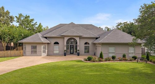 138 Acadian Ln, Mandeville, LA, 70471-1788 | Card Image
