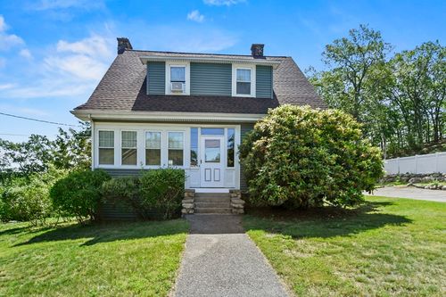 52 Tremont St, Woburn, MA, 01801-4539 | Card Image