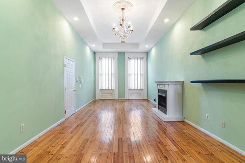 1-1523 Green St, PHILADELPHIA, PA, 19130-4021 | Card Image