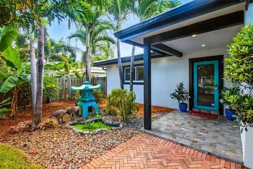 1708 Ne 47th St, Oakland Park, FL, 33334-5634 | Card Image