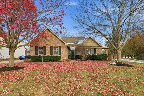 19226 Potters Bridge Rd, Noblesville, IN, 46060-1180 | Card Image