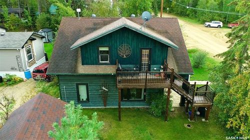 701 Pine Ave, Nipawin, SK, S0E1E0 | Card Image