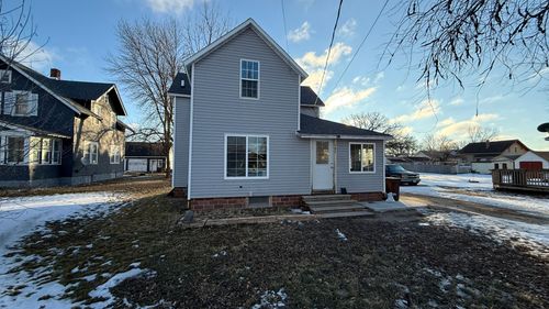 582 Gravel Rd, Montevideo, MN, 56265-2110 | Card Image