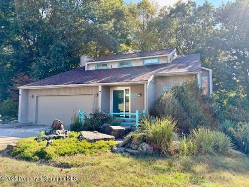 162 Edgewood Dr E, South Abington Township, PA, 18411-9387 | Card Image