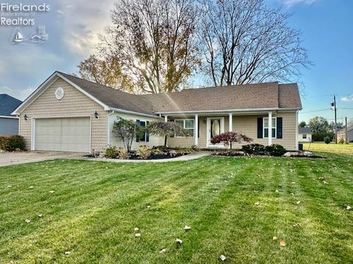1780 S Anna Dr, Marblehead, OH, 43440-9809 | Card Image