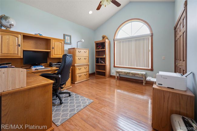8922 McClement Rd.235.jpg | Image 81