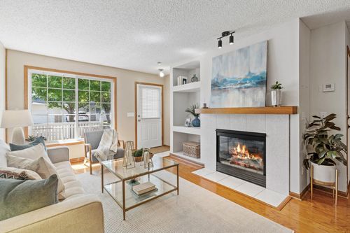 unit-b-8638 Quarry Ridge Ln, Woodbury, MN, 55125-5500 | Card Image