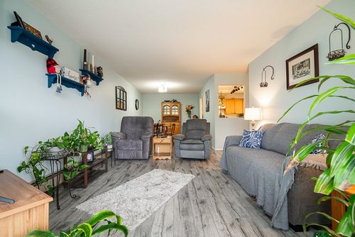 216-31850 Union Ave, Abbotsford, BC, V2T4V2 | Card Image