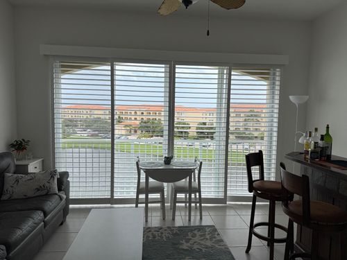 ph-2-1 Harbour Isle Dr E, Fort Pierce, FL, 34949-2753 | Card Image