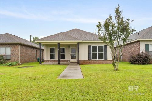 18046 Krchak Ln, Robertsdale, AL, 36567-3899 | Card Image