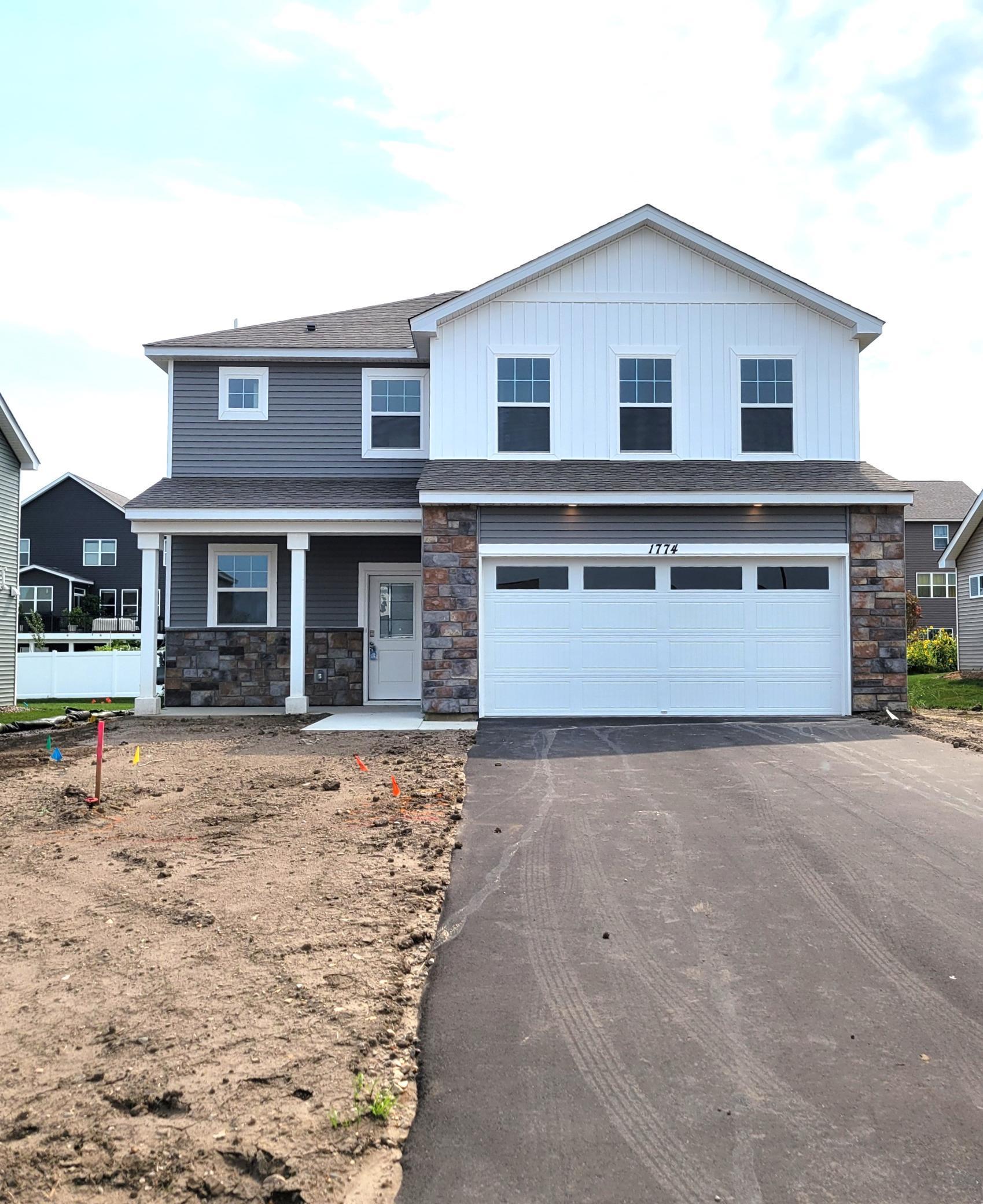 Abbey Rd, Shakopee, MN 55379