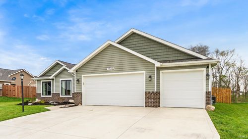 1905 Waynedale Dr, Garrett, IN, 46738-2080 | Card Image