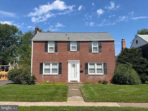 215 Potomac Rd, WILMINGTON, DE, 19803-3120 | Card Image