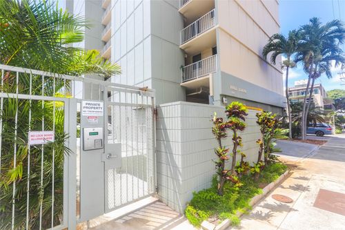 apt-1201-1215 Alexander St, Honolulu, HI, 96826-1208 | Card Image
