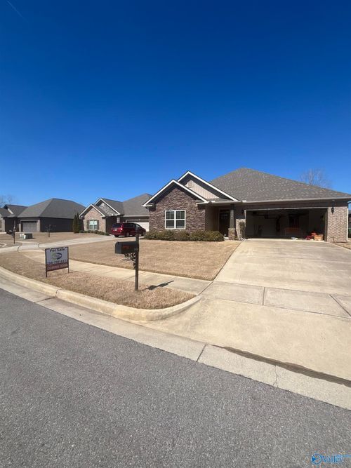 2436 Hobbstone Cir Sw, Huntsville, AL, 35803-6435 | Card Image