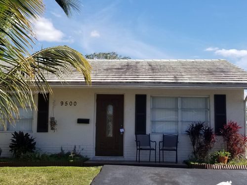 1-9500 Nw 72nd Ct, Tamarac, FL, 33321-3017 | Card Image