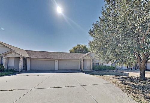 b-5603 Thunderbird, Lago Vista, TX, 78645-5826 | Card Image