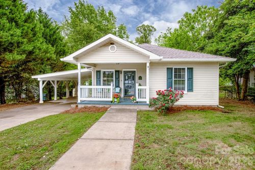 1204 E Catawba St, Belmont, NC, 28012 | Card Image