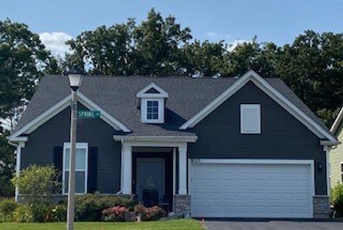 2798 Spring Cir S, Lindenhurst, IL, 60046-0140 | Card Image