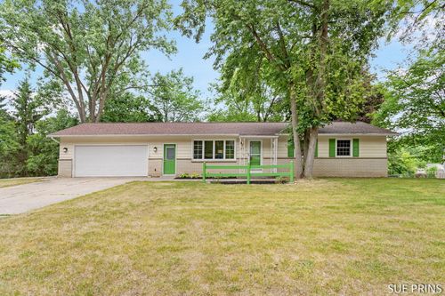 2611 Wabash Dr Ne, Grand Rapids, MI, 49525-1137 | Card Image