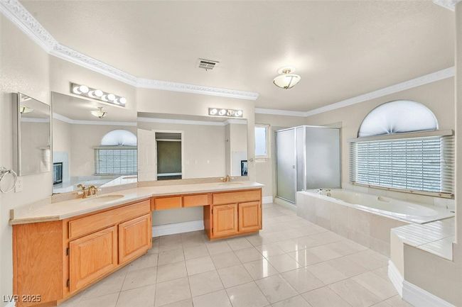 3367 Trickling Stream Cir, House other with 5 bedrooms, 3 bathrooms and null parking in Las Vegas NV | Image 18