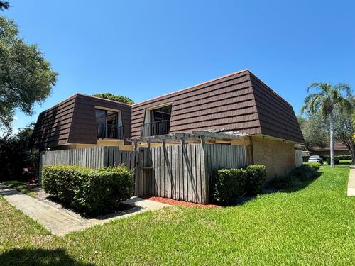2110 21st Ln, Palm Beach Gardens, FL, 33418-3567 | Card Image