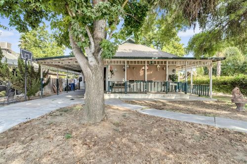 2214 Orange Ave, Selma, CA, 93662-3146 | Card Image