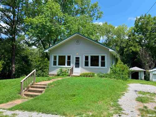 109 S Wilmington Avenue, Orient, IL, 62874 | Card Image