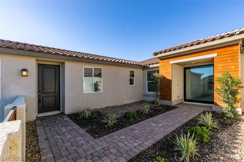 8741 Grand Pass Ct, Las Vegas, NV, 89113-5363 | Card Image