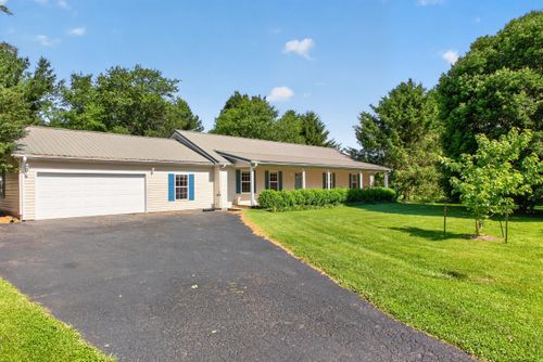 600 Ison Ln, Harrodsburg, KY, 40330-8872 | Card Image
