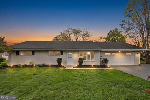 311 N Penryn Rd, MANHEIM, PA, 17545-9333 | Card Image