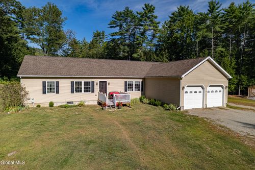 489 River Rd, Warrensburg, NY, 12885-4508 | Card Image