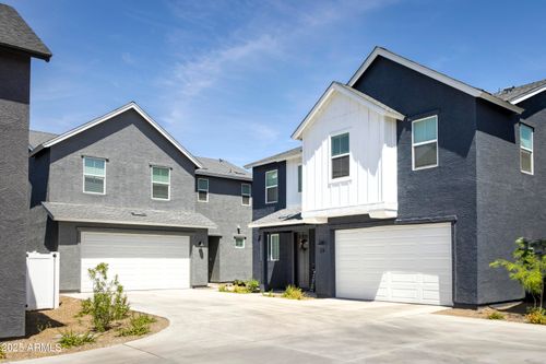 99-9117 N 181st Ave, Waddell, AZ, 85355-7665 | Card Image