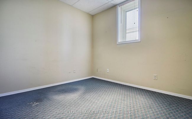 106 Colborne St E, Home with 0 bedrooms, 0 bathrooms and null parking in Whitby ON | Image 13