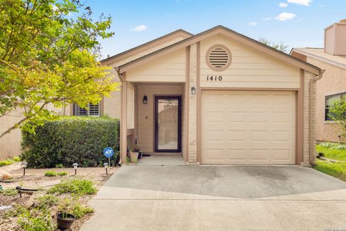 1410 Giselle Ln, San Antonio, TX, 78232-5132 | Card Image
