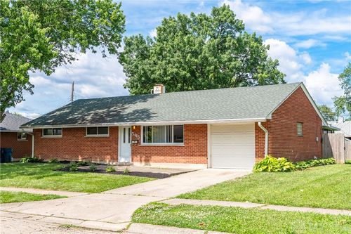 5415 Mangold Drive, Huber Heights, OH, 45424 | Card Image